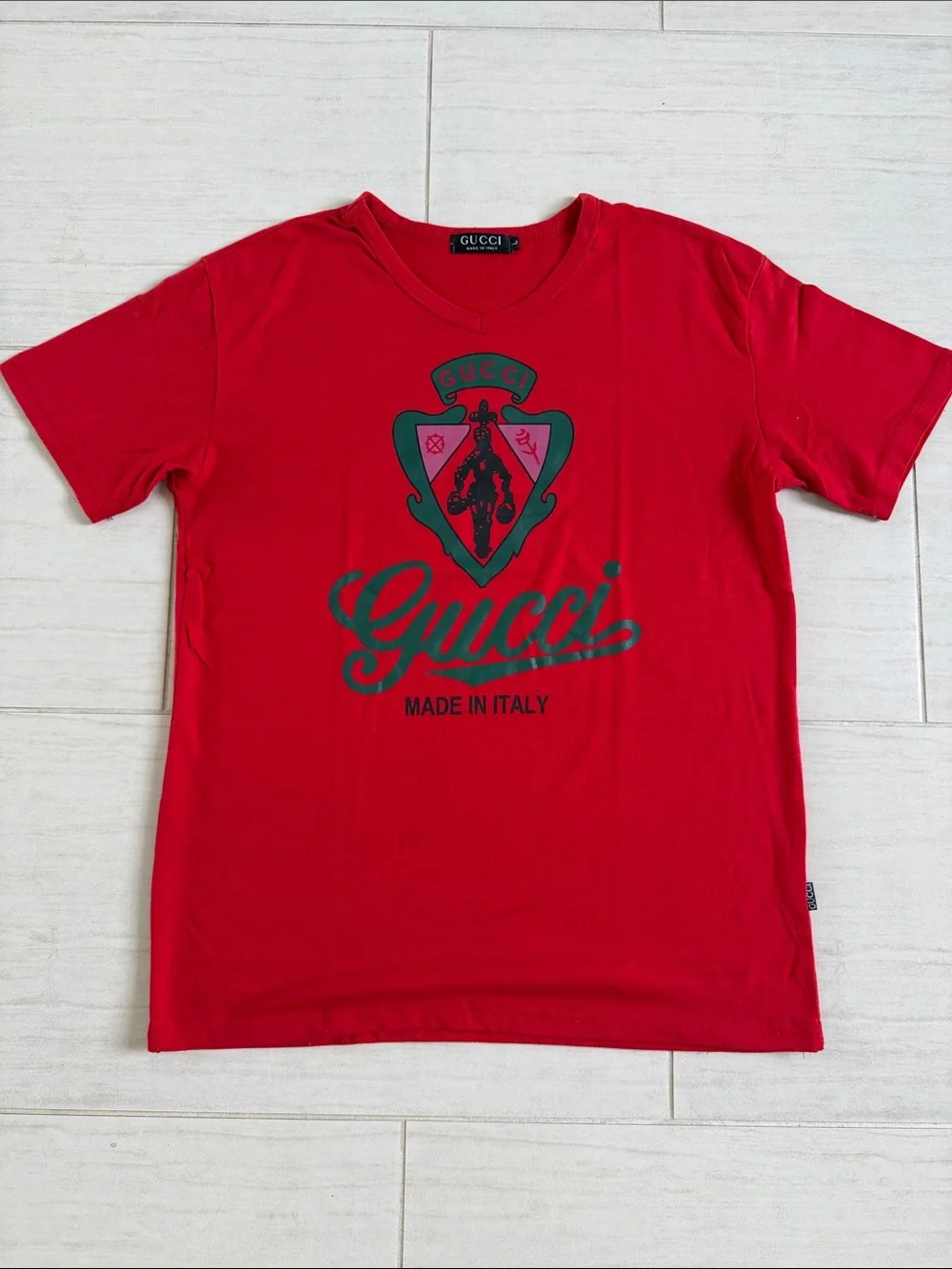 Gucci Red Short-Sleeve Tee with Green Logo Crest
